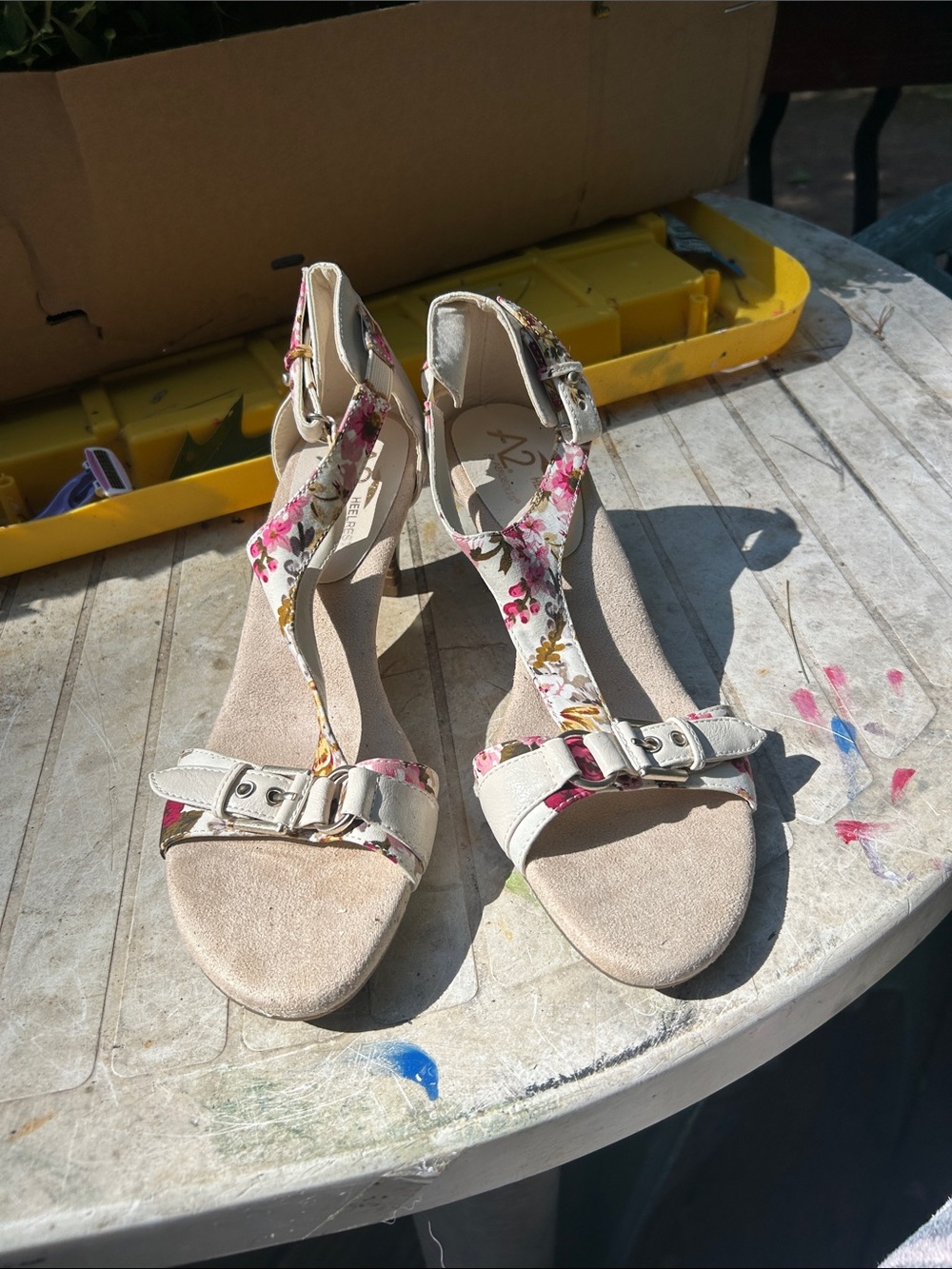Floral T-Strap Women's Sandals in Cream and Pink